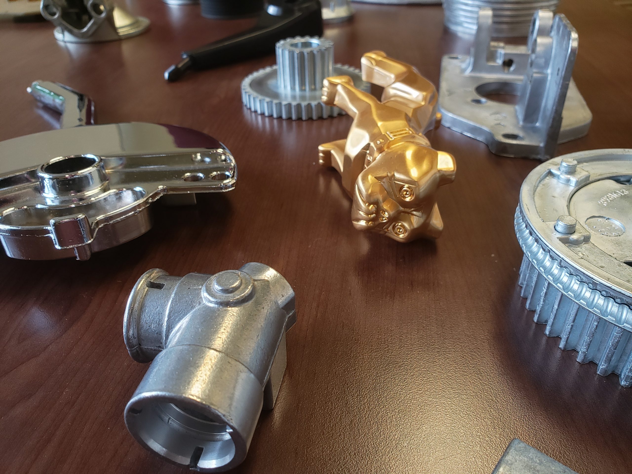 Anodized aluminum components